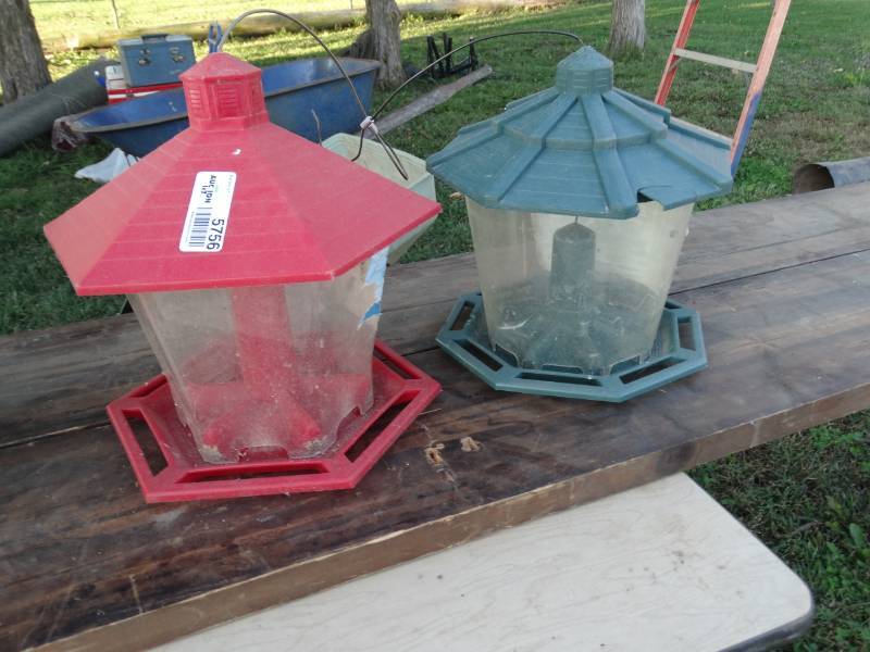 lot 5756 image: 2 bird feeders