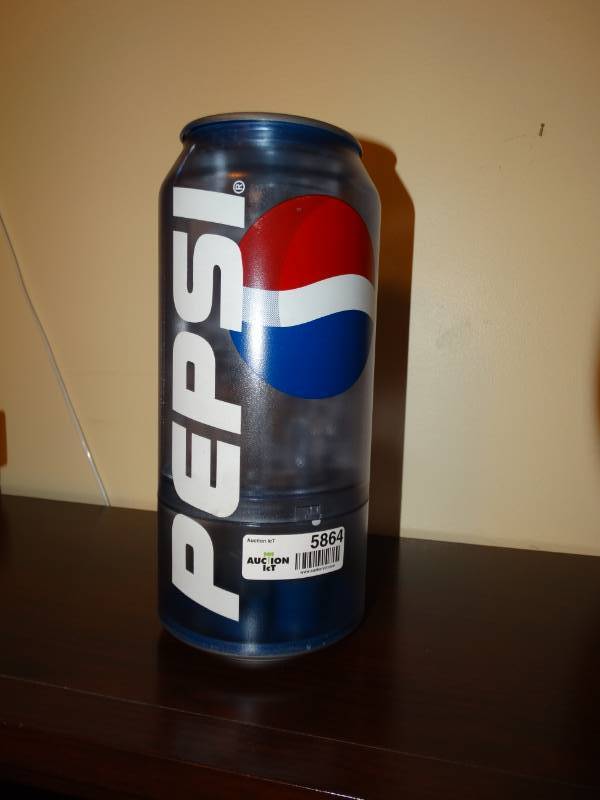 lot 5864 image: Pepsi Memorabilia