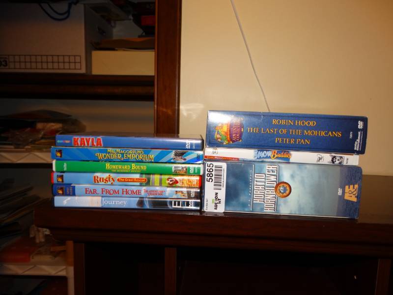 lot 5865 image: Childrens DVDs