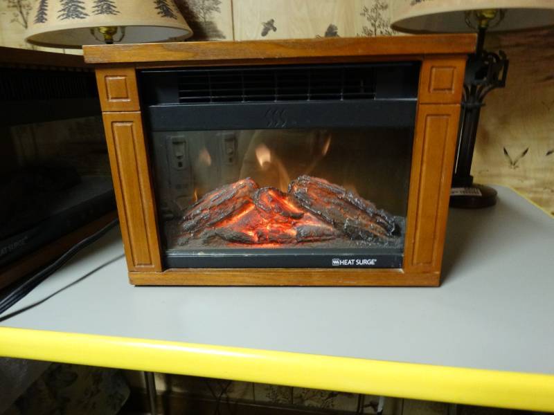 lot 6013 image: Heat Surge Portable Heater