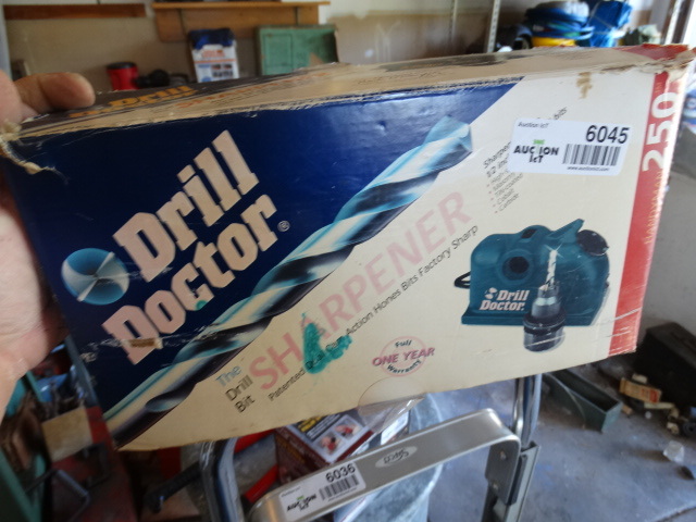 lot 6045 image: Drill doctor bit sharpener - in box