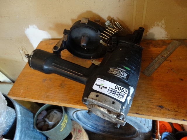 lot 6052 image: Senco & other coil nailers