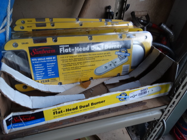lot 6083 image: 3 new flat head dual burners for grill