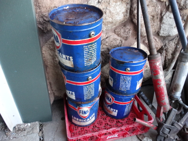 lot 6096 image: 5 cans of Fina lubricant