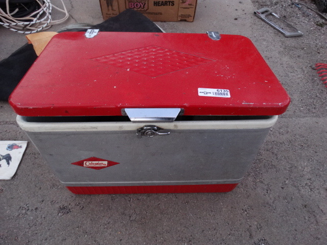 lot 6135 image: Vintage Coleman cooler w contents