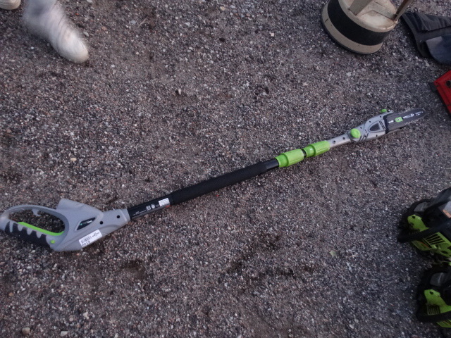 lot 6149 image: Earthwise pole chainsaw