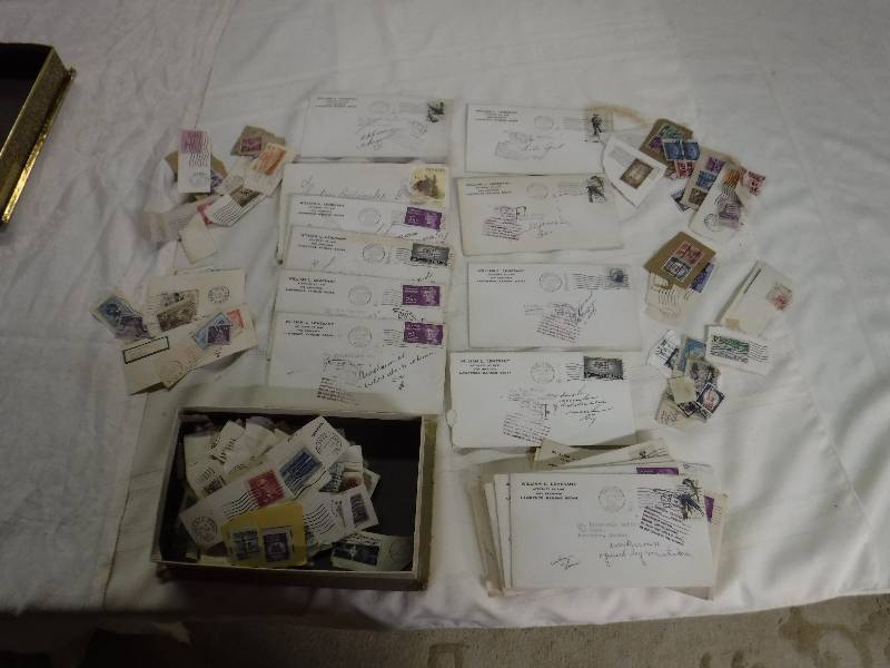 lot 8131 image: Vintage stamp and post card lot