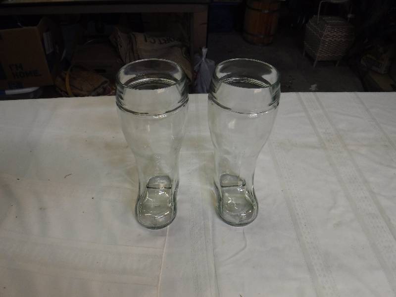 lot 8164 image: Pair of glass boot drinking glasses