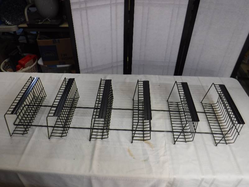 lot 8260 image: Display rack organizer- wall mount