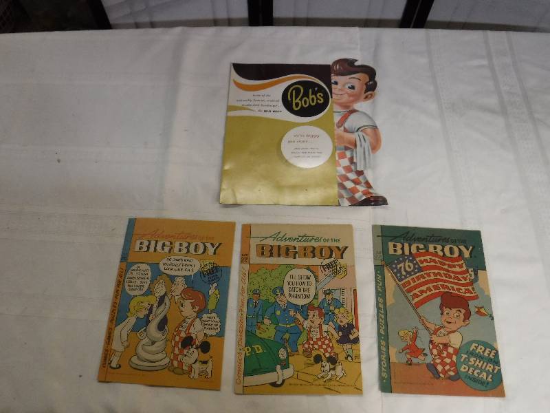 lot 8263 image: Shoneys big boy menu and comic books