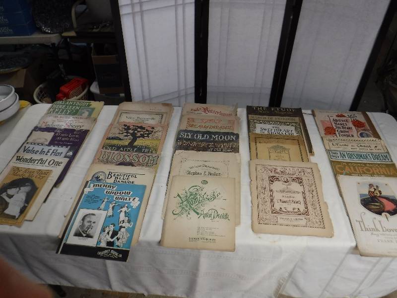 lot 8288 image: Vintage song books lot 9