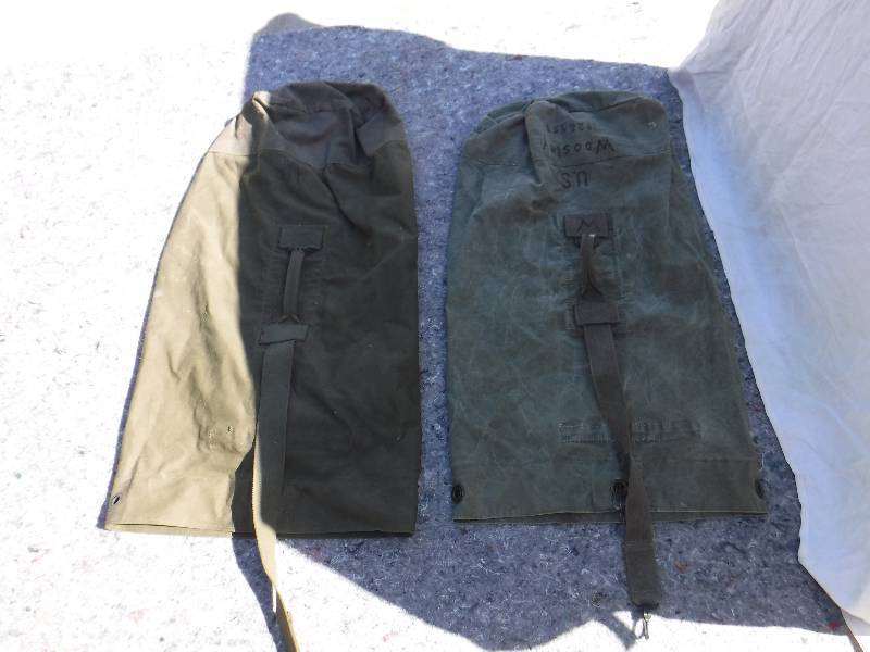lot 8300 image: US Army ruck sack duffel bags