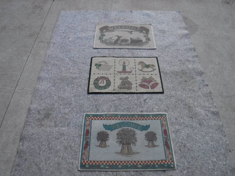 lot 8307 image: Door mat lot 5- harvest, Christmas and welcome throw rugs
