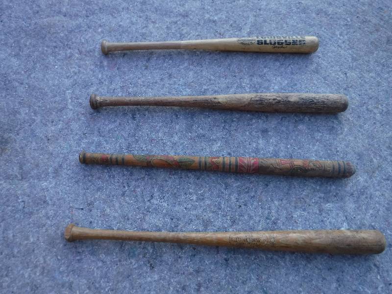 lot 8314 image: Wood baseball bat lot