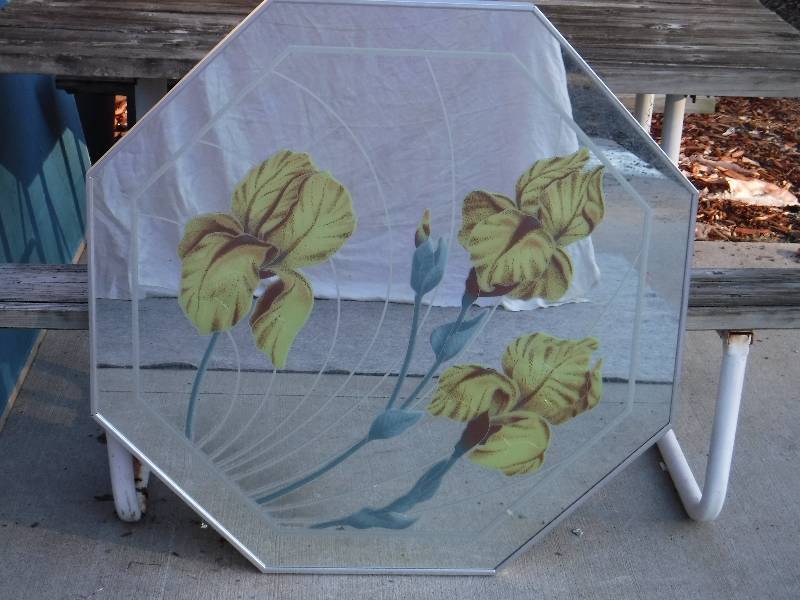 lot 8315 image: Large Octagon shaped Mirror with Iriss painted on it