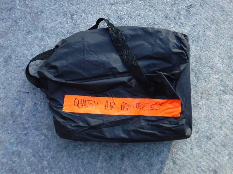 lot 8317 image: Ozark trail queen size air mattress in bag