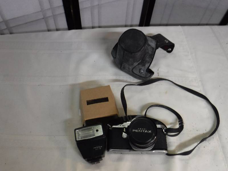 lot 8328 image: Pentax film camera