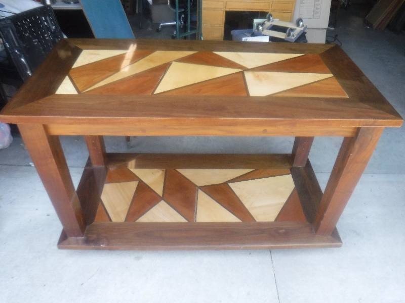 lot 2805 image: Very nice custom hand made wood hall table- matches the dinning table in lot 2804