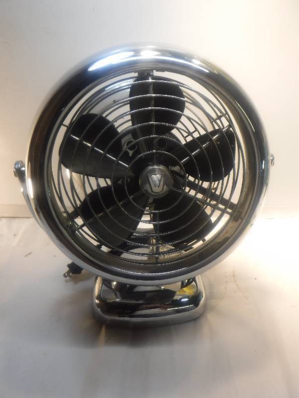 lot 4943 image: Vornado sleek look modern fan- works
