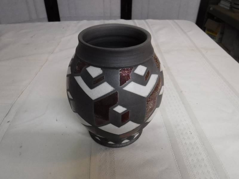 lot 6559 image: Grey mosaic art vase- makers mark on the bottom