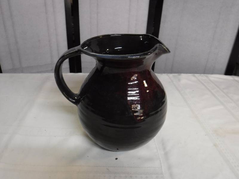 lot 6602 image: Very pretty drip edge water pitcher