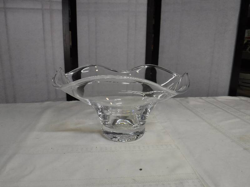 lot 6606 image: Simon Pierce art glass bowl