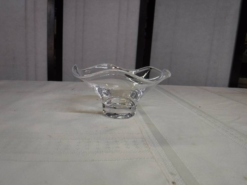 lot 6620 image: Simon Pearce art glass dish