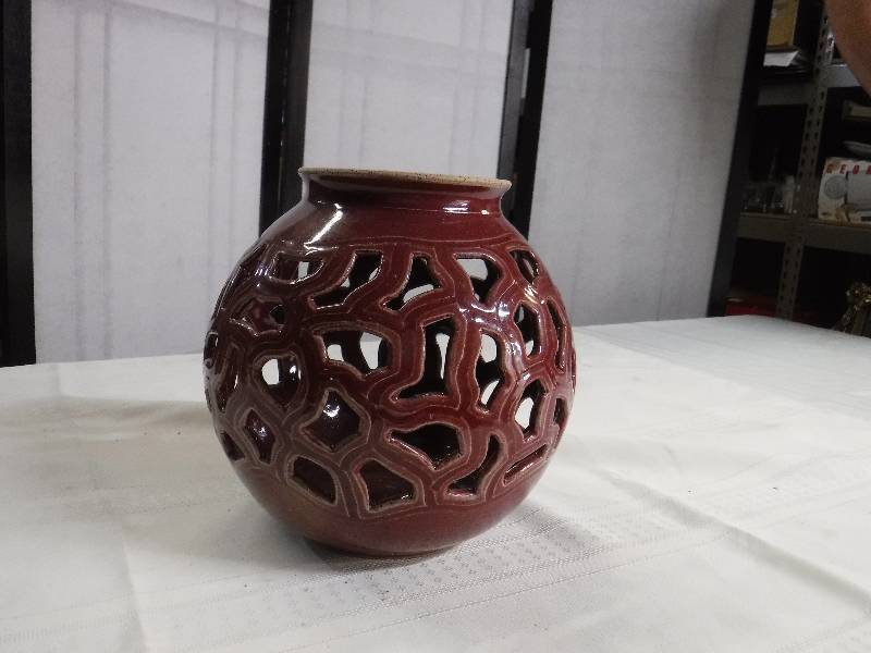 lot 6638 image: Signed T. Webber candle holder pottery item