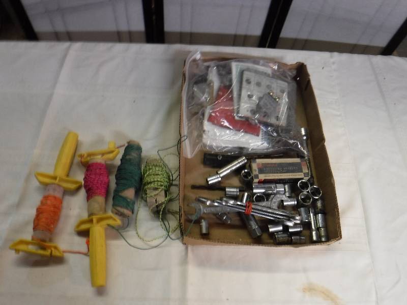 lot 8338 image: Misc garage items- includes sockets