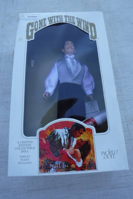 lot 7470 image: The World doll  Gone with the wind Rhett Butler doll