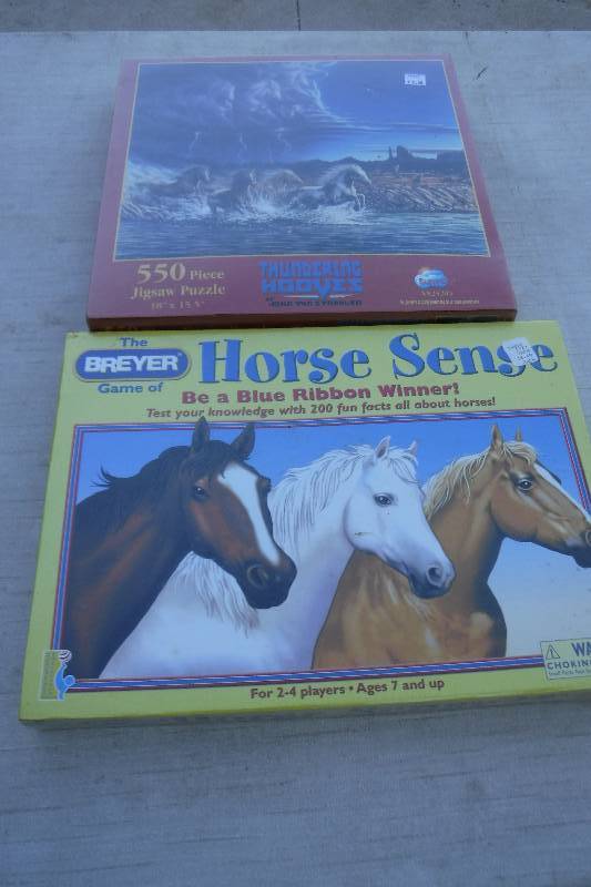 lot 7482 image: Breyer game of horse sense facts game and horse puzzle