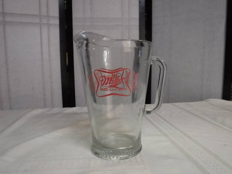 lot 9828 image: Miller Beer pitcher