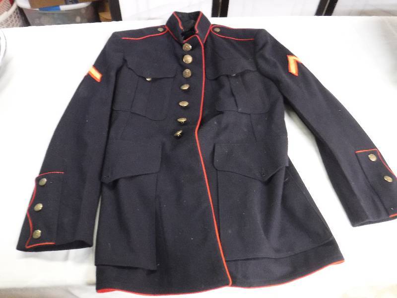 lot 9839 image: Marines dress blues