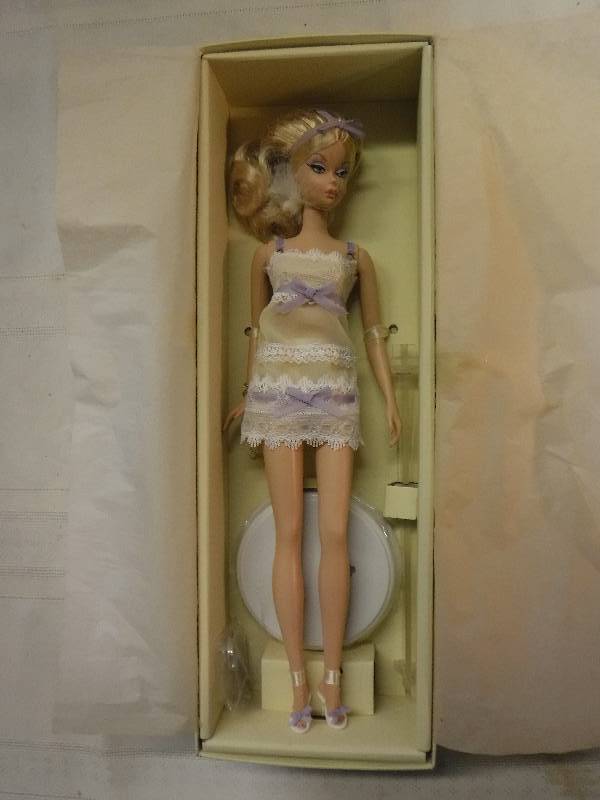 lot 6733 image: Gold Label collectible Barbie doll- numbered