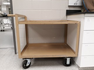 lot 7269 image: Rolling Cart