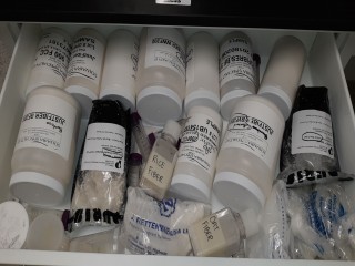 lot 7287 image: Assorted Contents in Drawers Set, Fibers, FR Printer, RVA