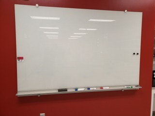 lot 7301 image: Claridge White Board