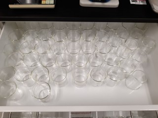 lot 7369 image: Assorted Pyrex Glass Beakers, 100ML, 150ML & 250ML