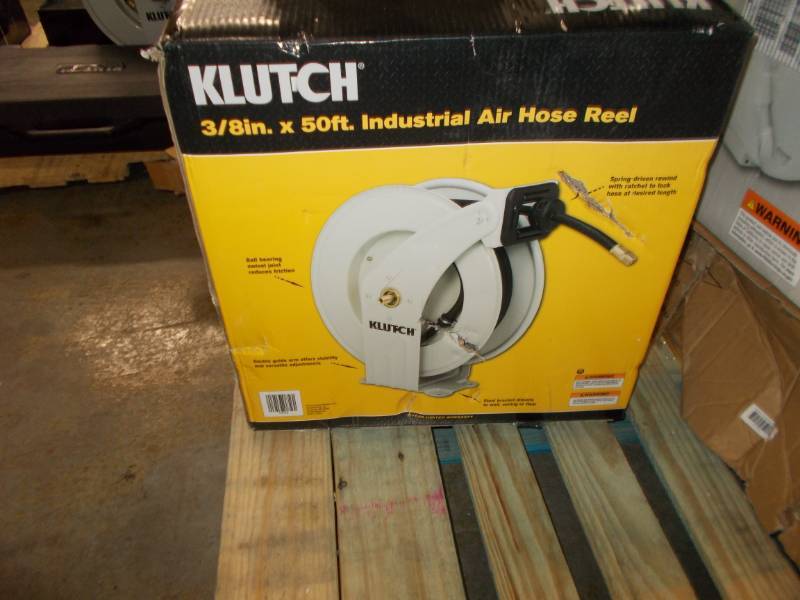 Klutch Auto Rewind Air Hose Reel — With 3/8in. x 50ft. NBR Rubber Hose,  Dual Arm, Max. 300 PSI, Heavy, Industrial Power tools