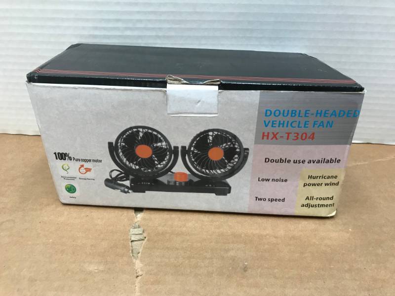 lot 3018 image: DOUBLE HEADED VEHICLE FAN (HX-T304)