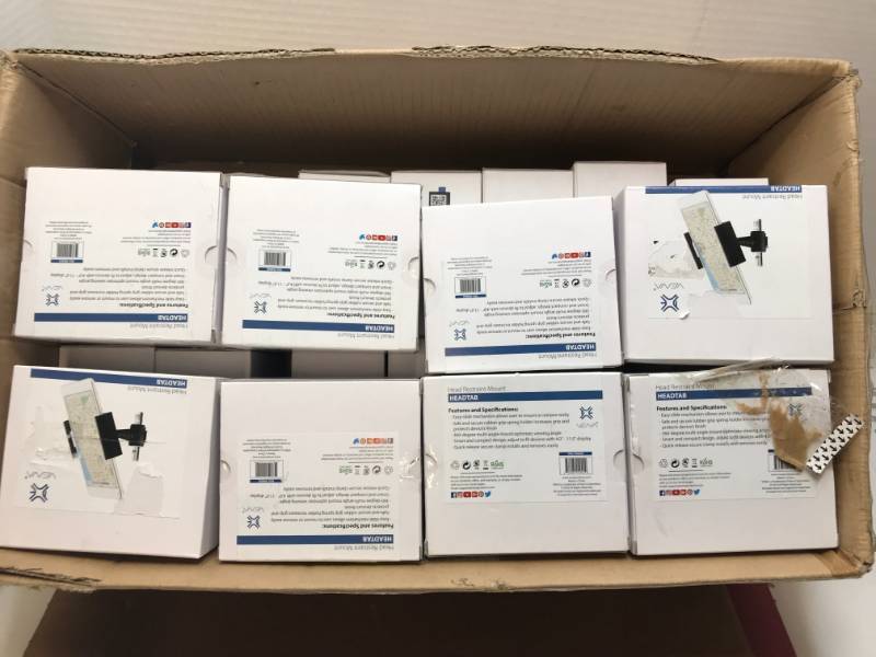 lot 3042 image: LOT OF HEAD RESTRAINT MOUNT FOR IPHONE