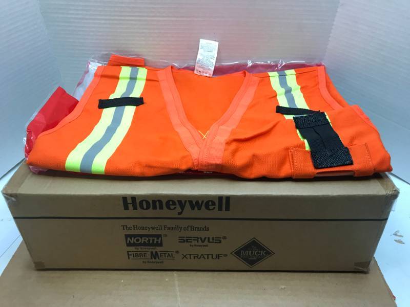 lot 3096 image: LOT OF HONEYWELL SECURITY VEST