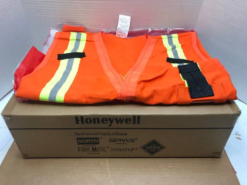 lot 3099 image: LOT OF HONEYWELL SECURITY VEST