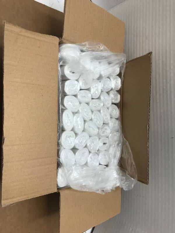 lot 3102 image: LOT OF 13X13 PLASTIC BAGS