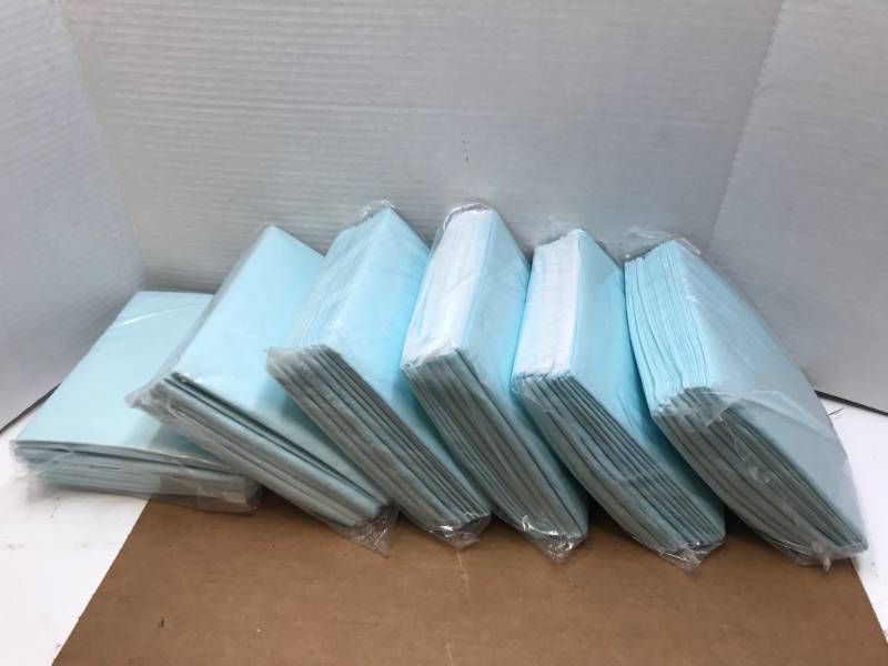 lot 3107 image: LOT OF PUPPY PADS