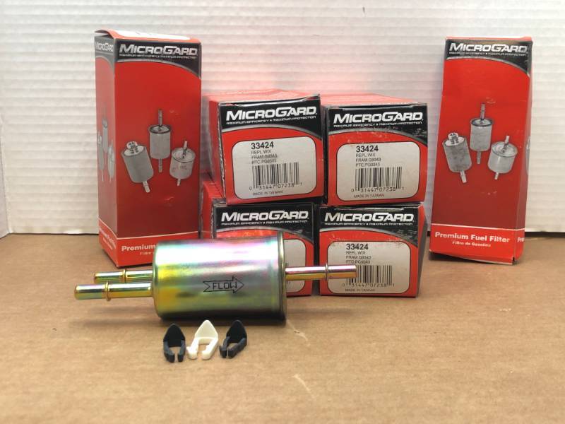 lot 3132 image: LOT OF MICRO GARD FUEL FLITERS