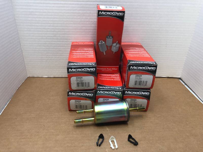 lot 3133 image: LOT OF MICRO GARD FUEL FLITERS
