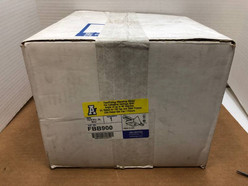 lot 3147 image: FANFIXTURE MOUNTING BOXES