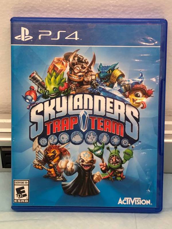 lot 3199 image: PS4 VIDEO GAME SKYLANDERS TRAP TEAM