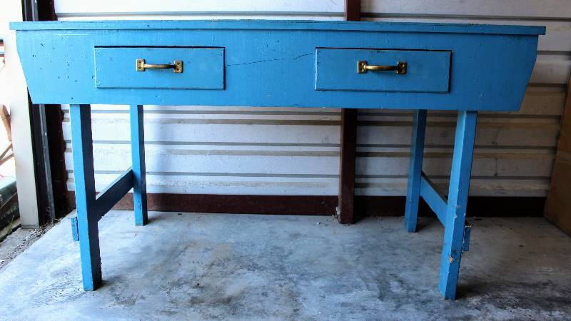lot 1153 image: Worktable with Two Drawers - Very Sturdy